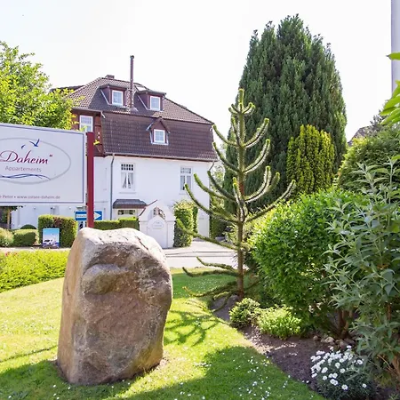 Gaestehaus Daheim - 01 *